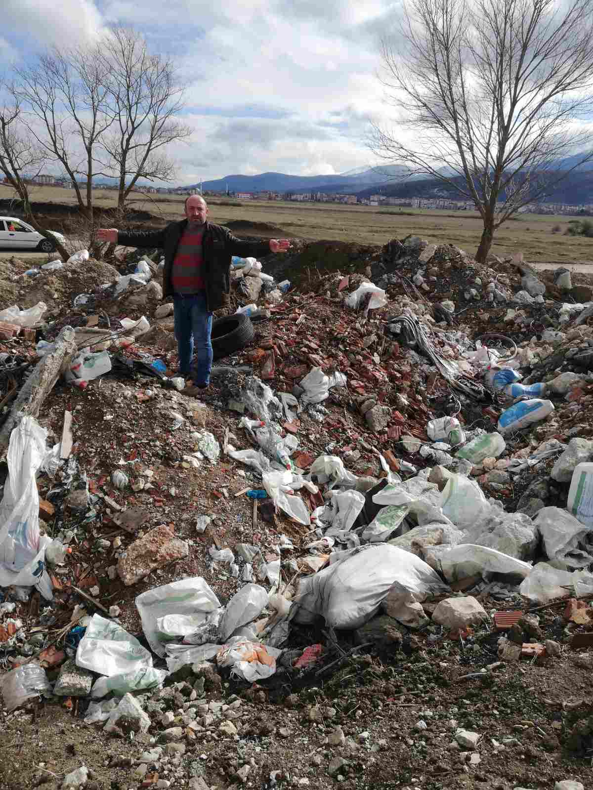 Ladik Belediyesi Merayı Çöplüğe Çevirdi
