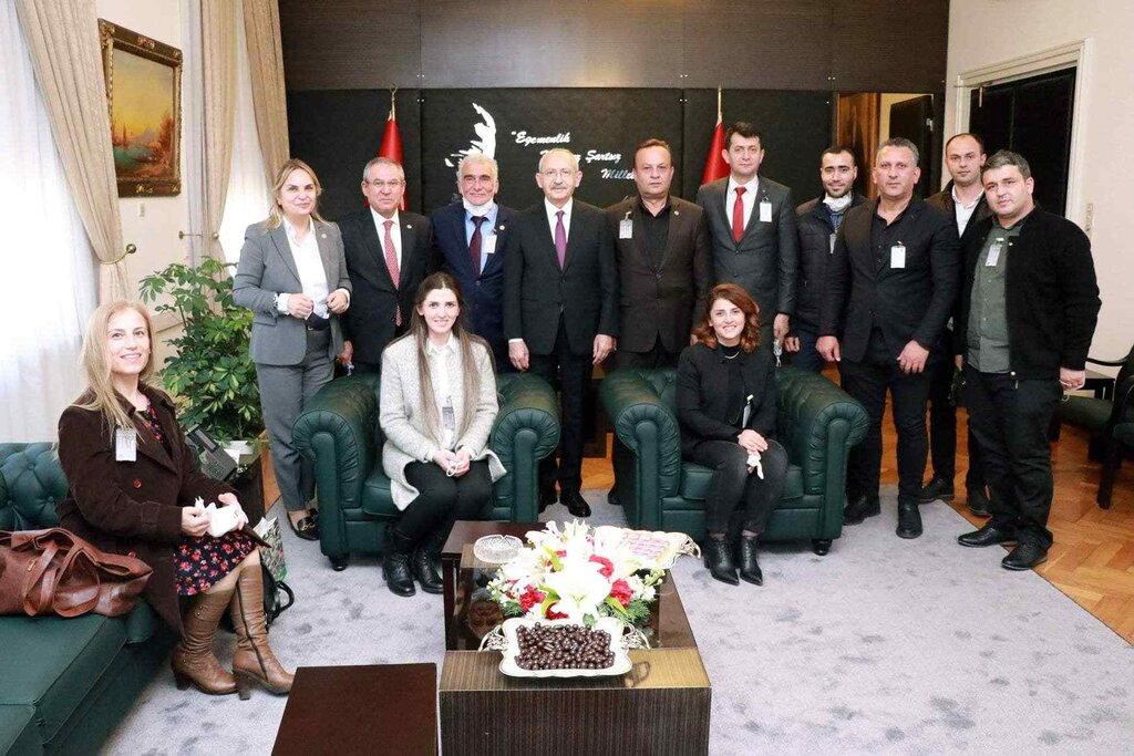 CHP Lideri Kılıçdaroğlu'na Samsun'dan Heyet Gitti