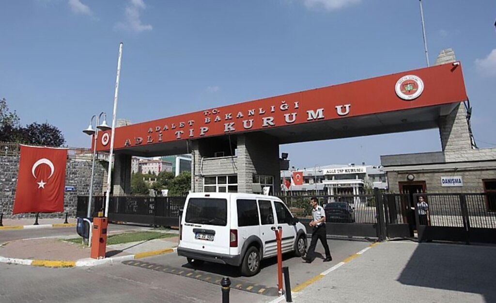 Adli Tıp Kurumu'na Destek Yağıyor