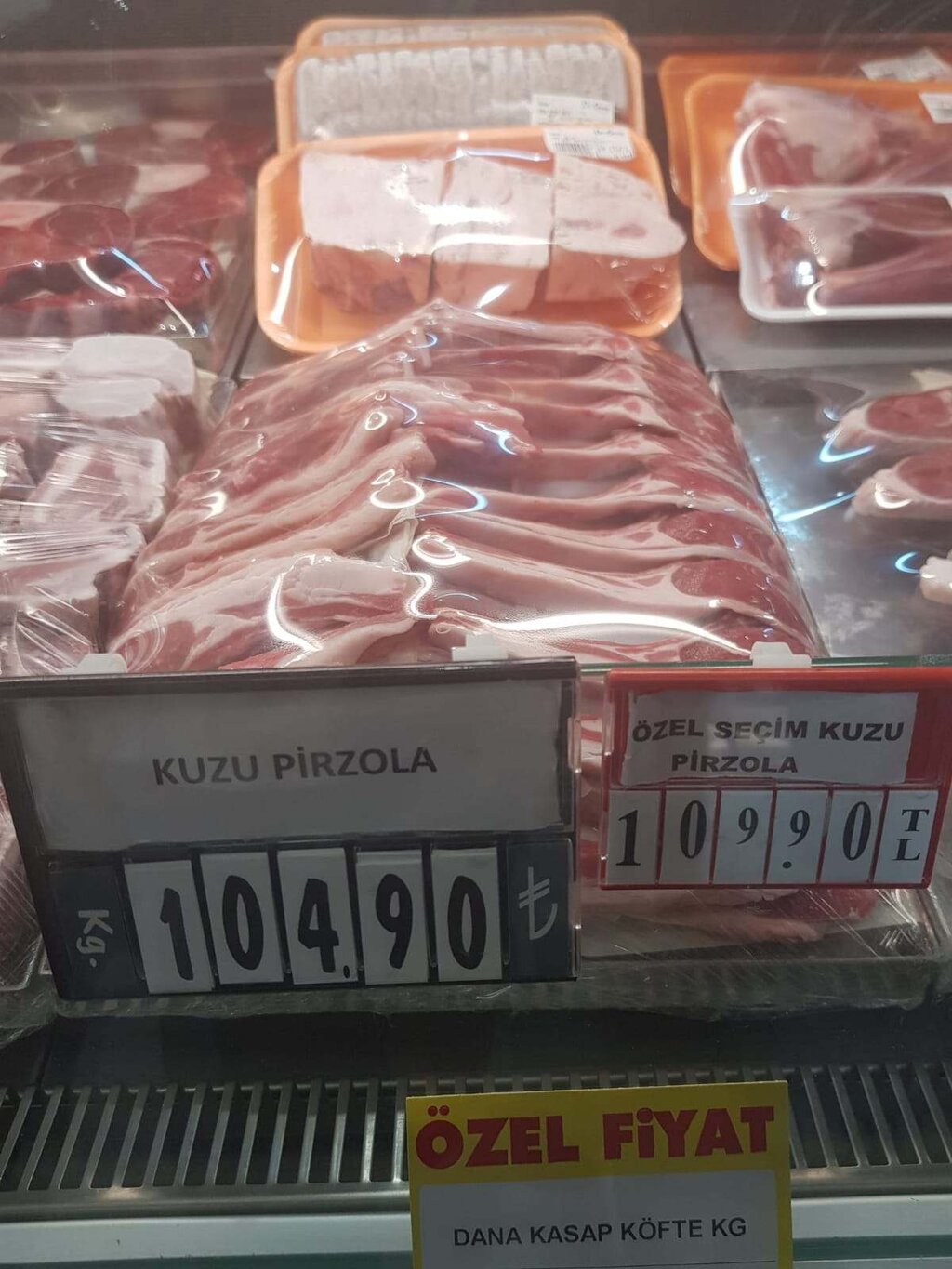 Vatandaşı Şaşkına Çeviren Etiketler