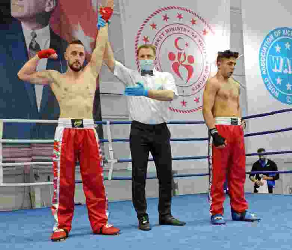 İlkadım Kick Boks Takımı Antalya’da 6 Madalya Kaptı