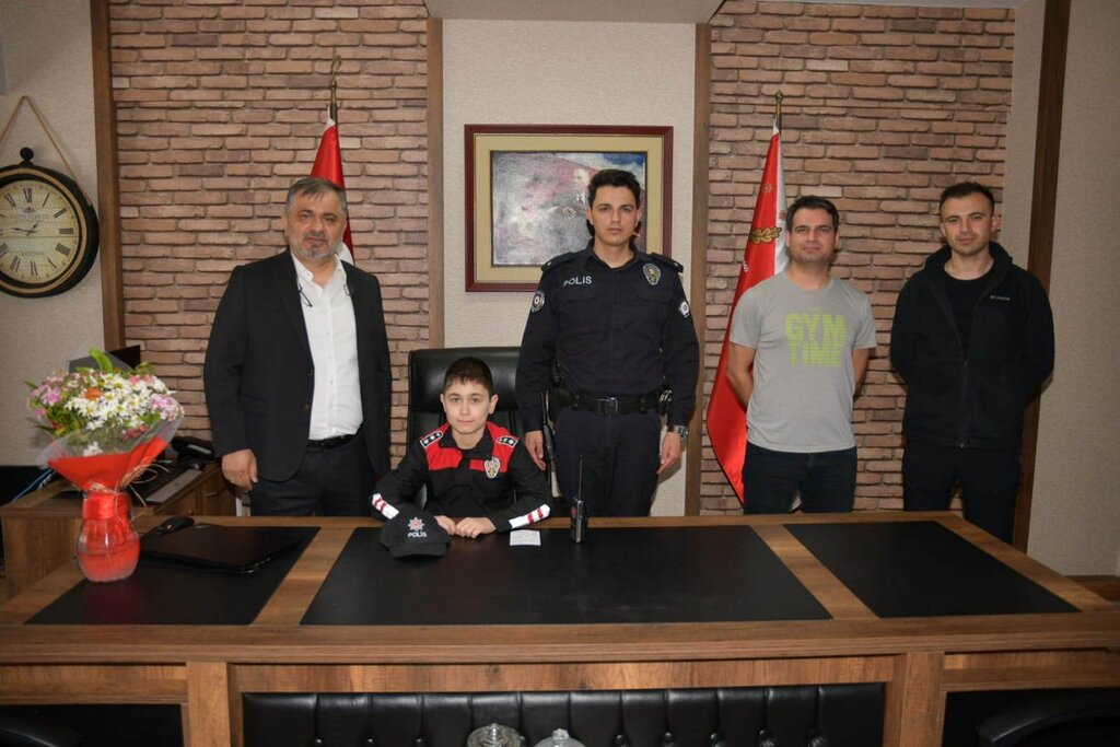Polisliği Çok Seviyorum