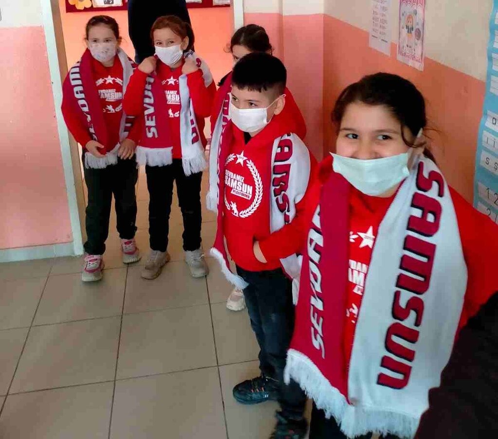3 Yılda 2 Bin Çocuk Sevindirildi