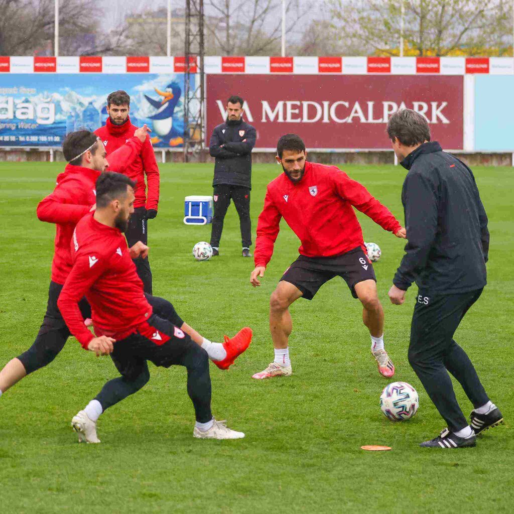 Samsunspor'da Kriz Çözüldü! Takım İdmana Çıktı