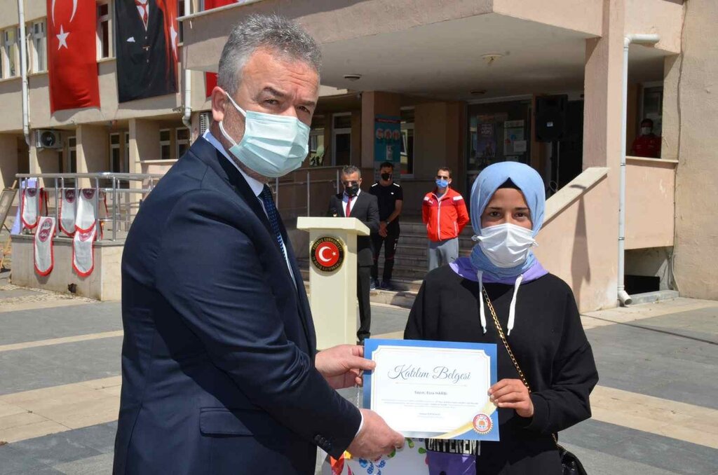 19 Mayıs'ta Gençlere Ödül