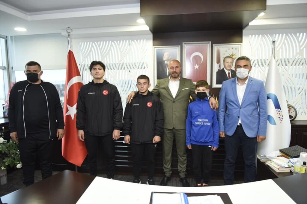 Başkan Togar Başarıyı Ödüllendirdi