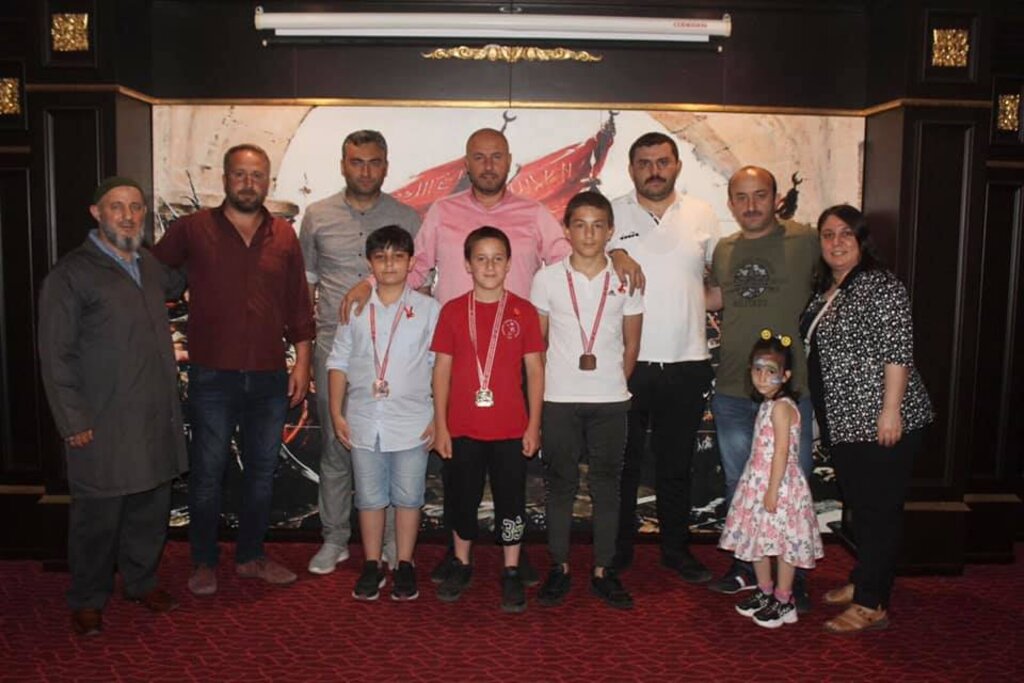 Tekkeköy'ün Güreşteki Gururları