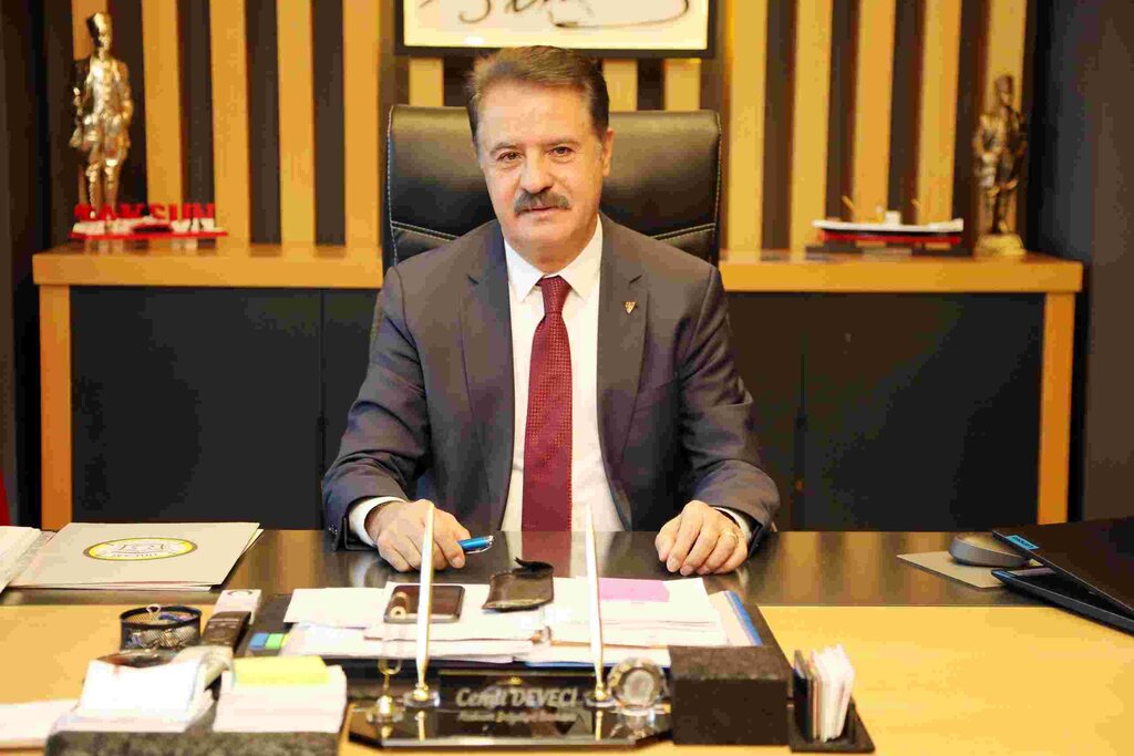 Aleyna'nın Artık El Emeği Tezgahı Var
