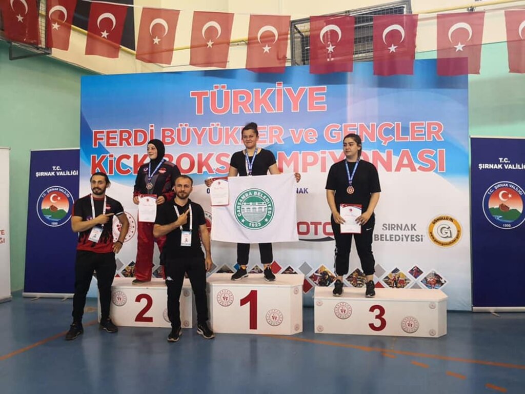Çarşambalı Beyza Türkiye Şampiyonu