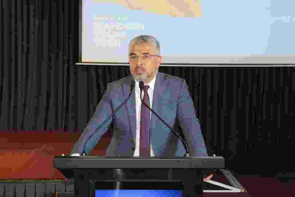 AK Parti Hizmet ve Gönül Hareketidir
