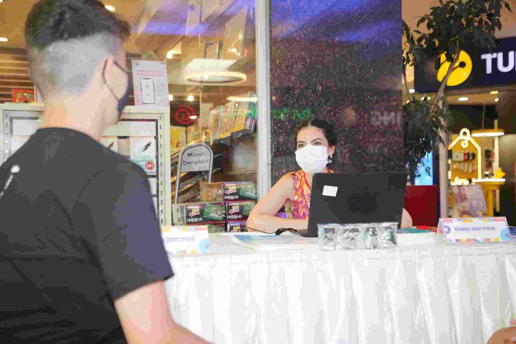 Üniversite Adaylarına Danışmanlık Desteği
