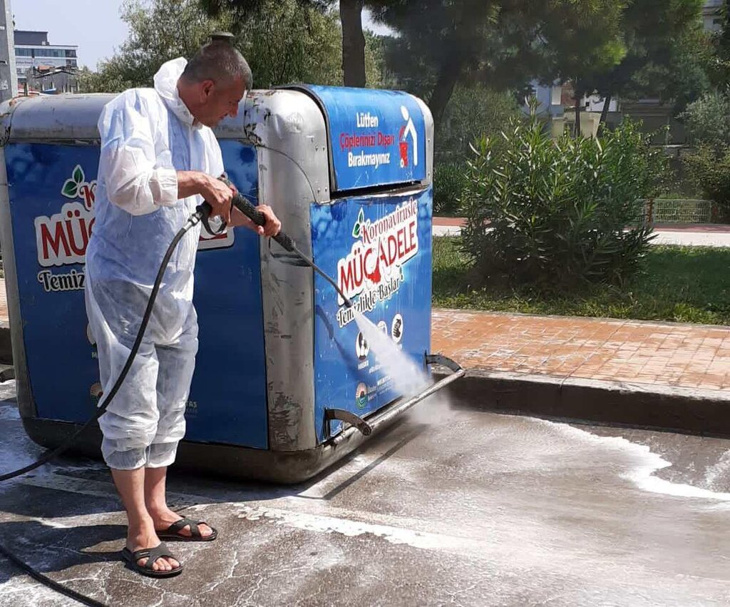İlkadım Sokaklarında Kapsamlı Temizlik