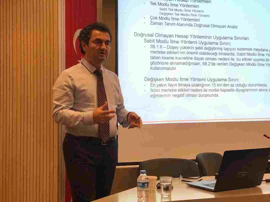 İlkadım’da İnşaat Mühendislerine Seminer