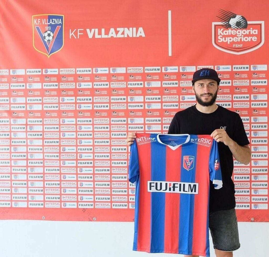 Brahim Darri Denizli'ye Esin Hakaj Vllaznia'ya