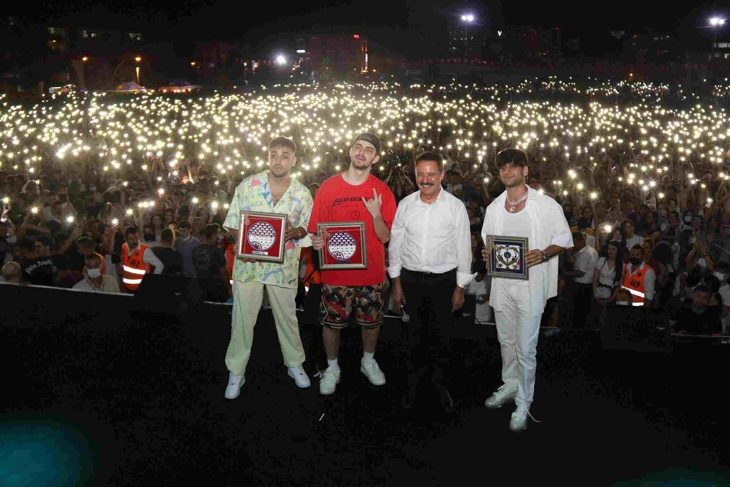 Atakum'da Dillere Destan Gece