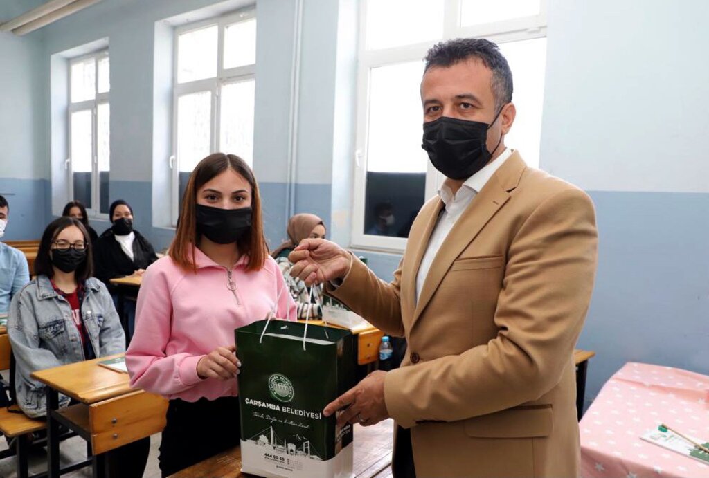 Çarşamba Belediyesi’nden Eğitime Tam Destek