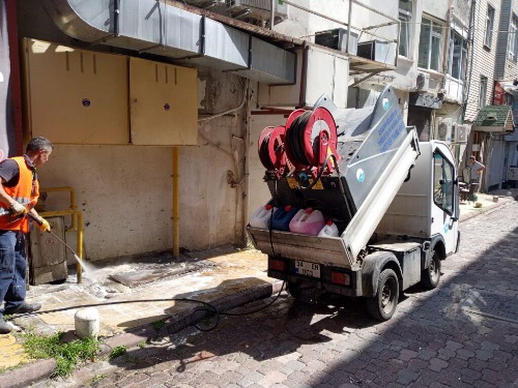 İlkadım’da Su Tasarruflu Mobil Jet Yıkama Aracı