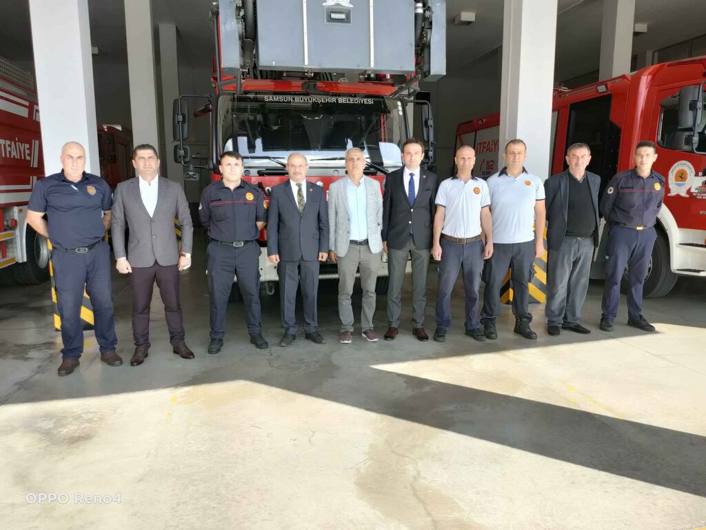 CHP'den İtfaiye Ekipleriyle Buluştu