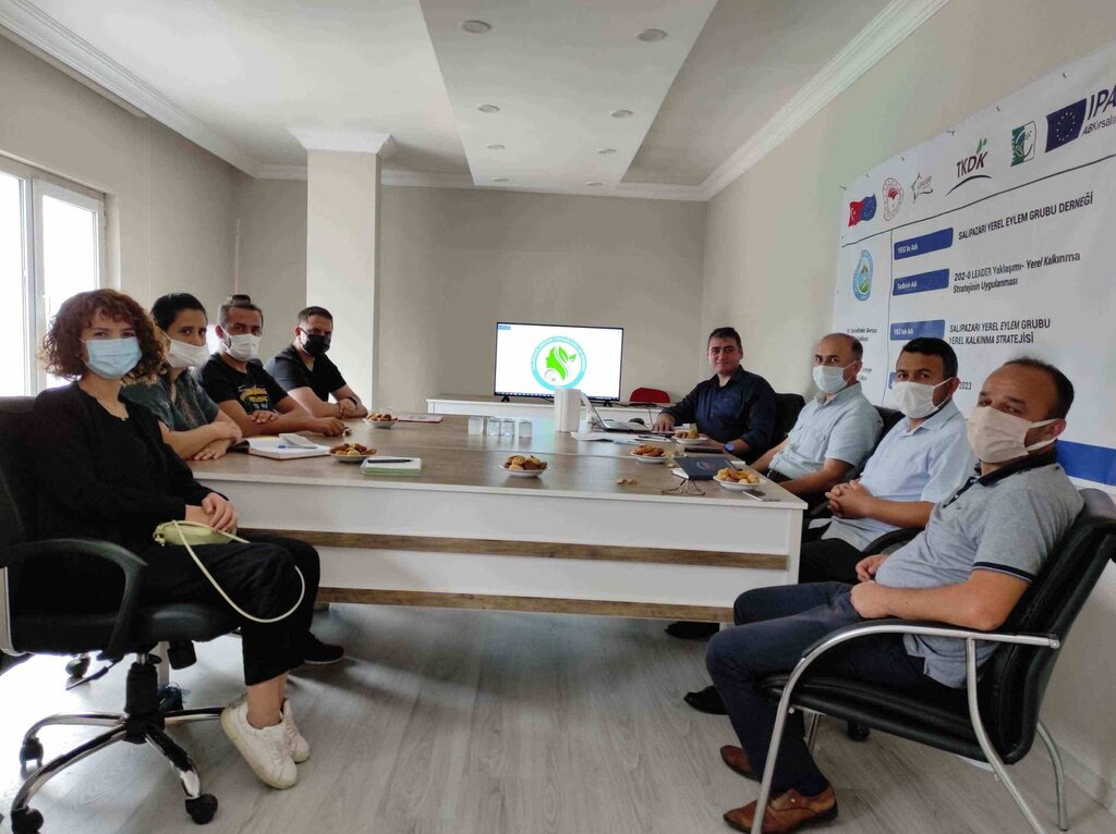 Salıpazarı Fikir Atölyesi İş Başında