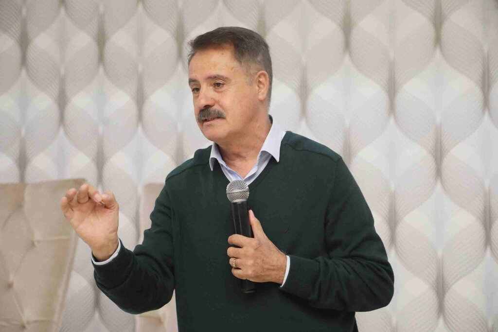 Deveci: Çocuklar Bizim Geleceğimiz
