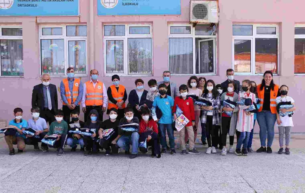 Atakum’da Öğrencilere Hediye Sürprizi