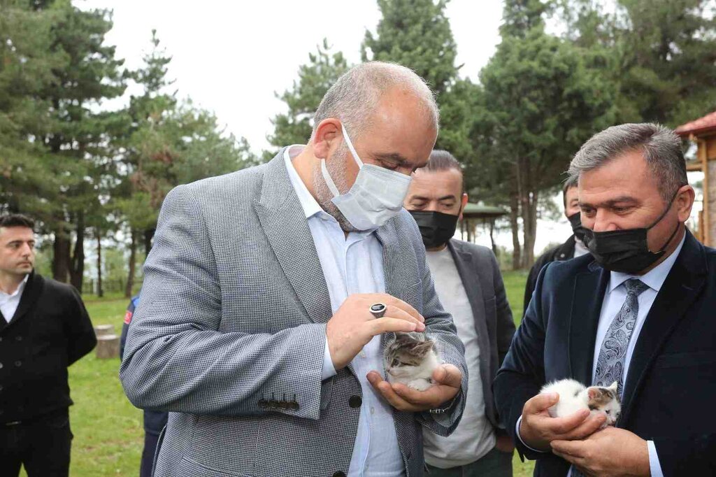 Canik'te Çocuklara Hayvan Sevgisi Aşılayalım