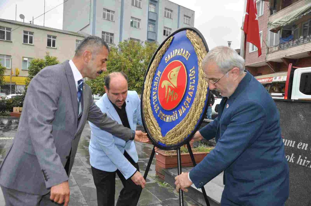 Salıpazarı'nda Muhtarlar Buluştu