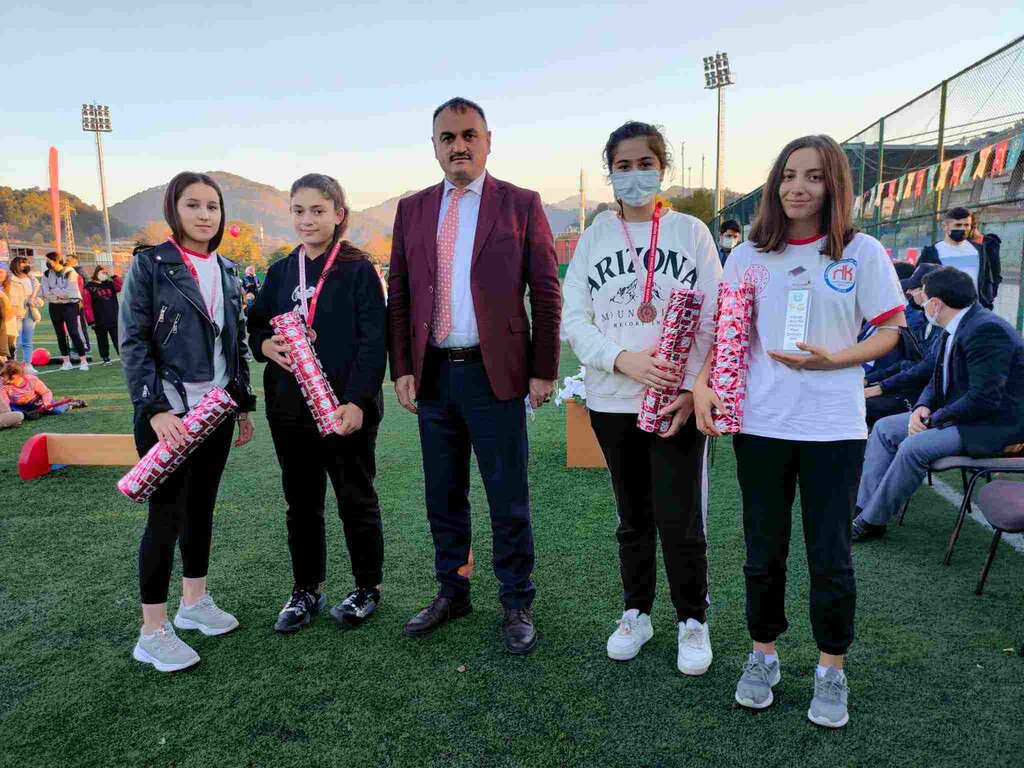 Salıpazarı'nda Mas Güreşi Turnuvası