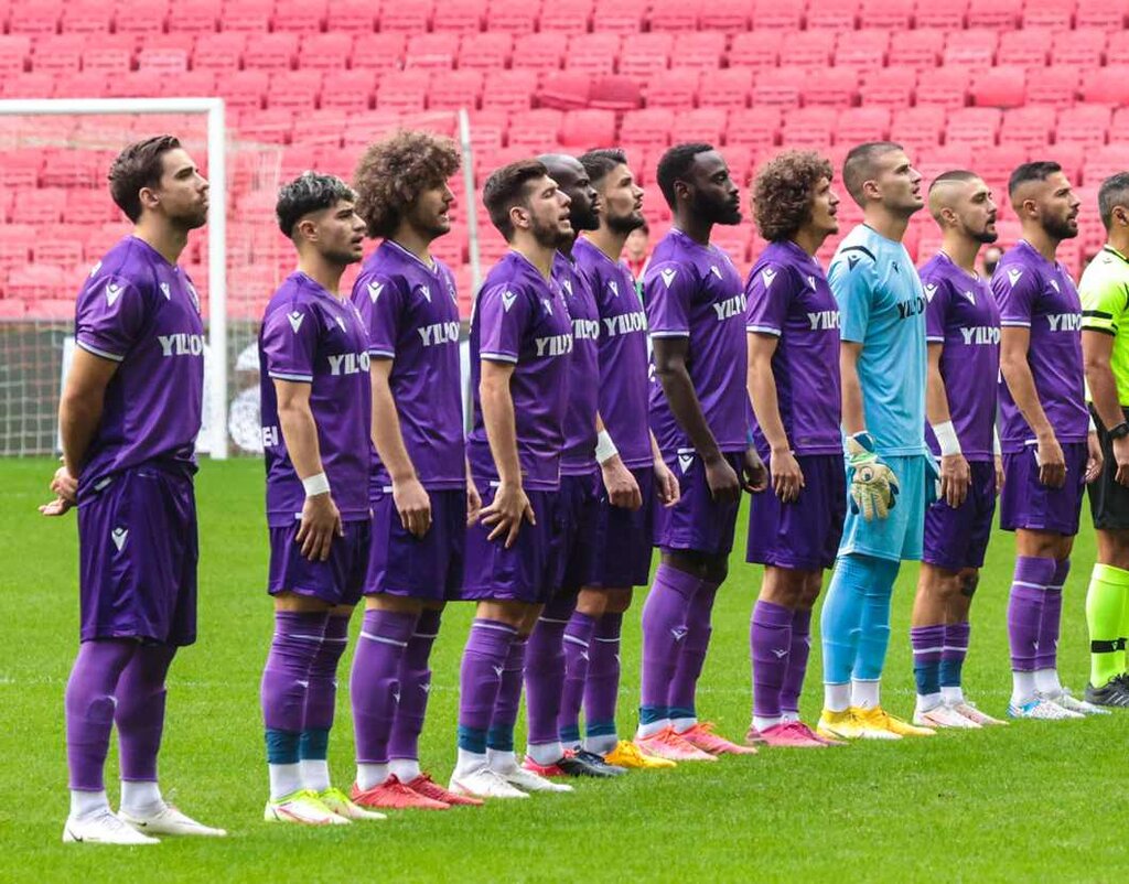 Denizli’de Kazanan 11’i Sahaya Sürdü
