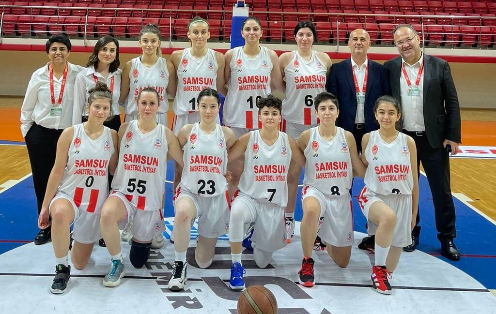 Her Deplasmanda Aynı Eziyet