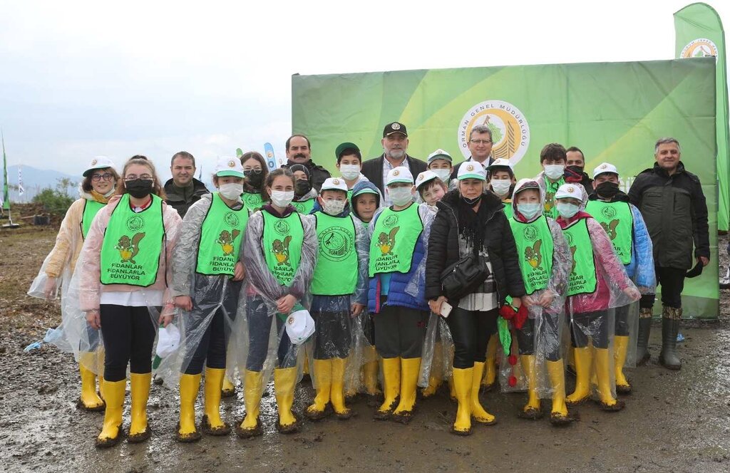 Canik’te Öğretmenler Anısına 1330 Fidan