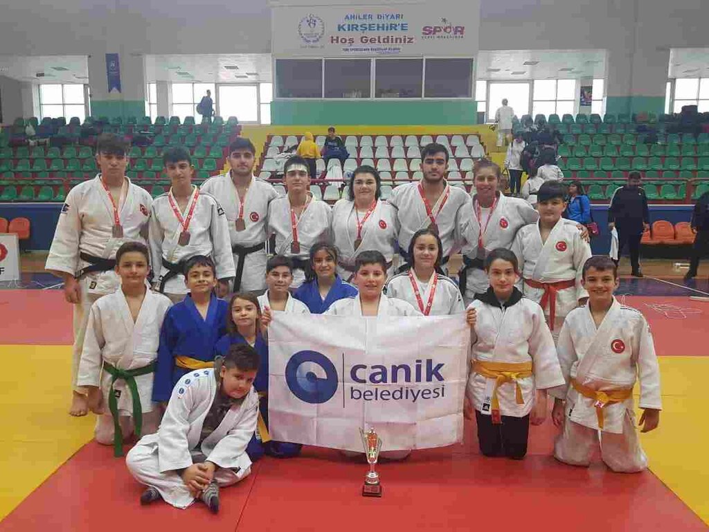 Canikli Judocular Rakip Tanımıyor