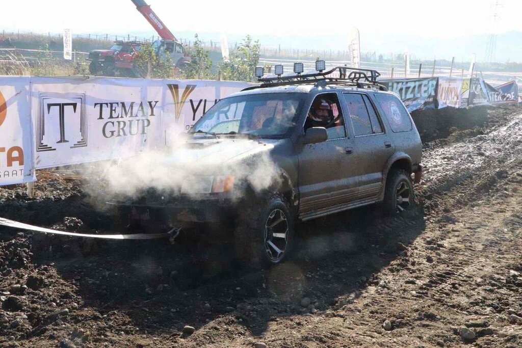 Çarşamba'da Off-Road Yarışları Nefes Kesti