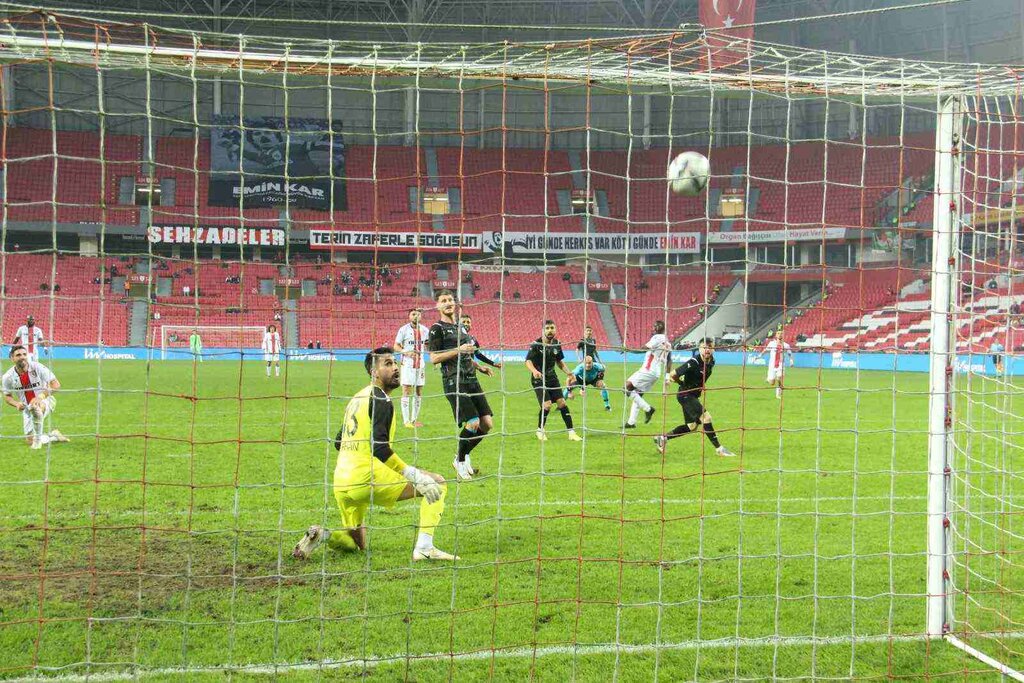 Yılport Samsunspor 1- Manisa FK: 0 (Maç Sonucu)