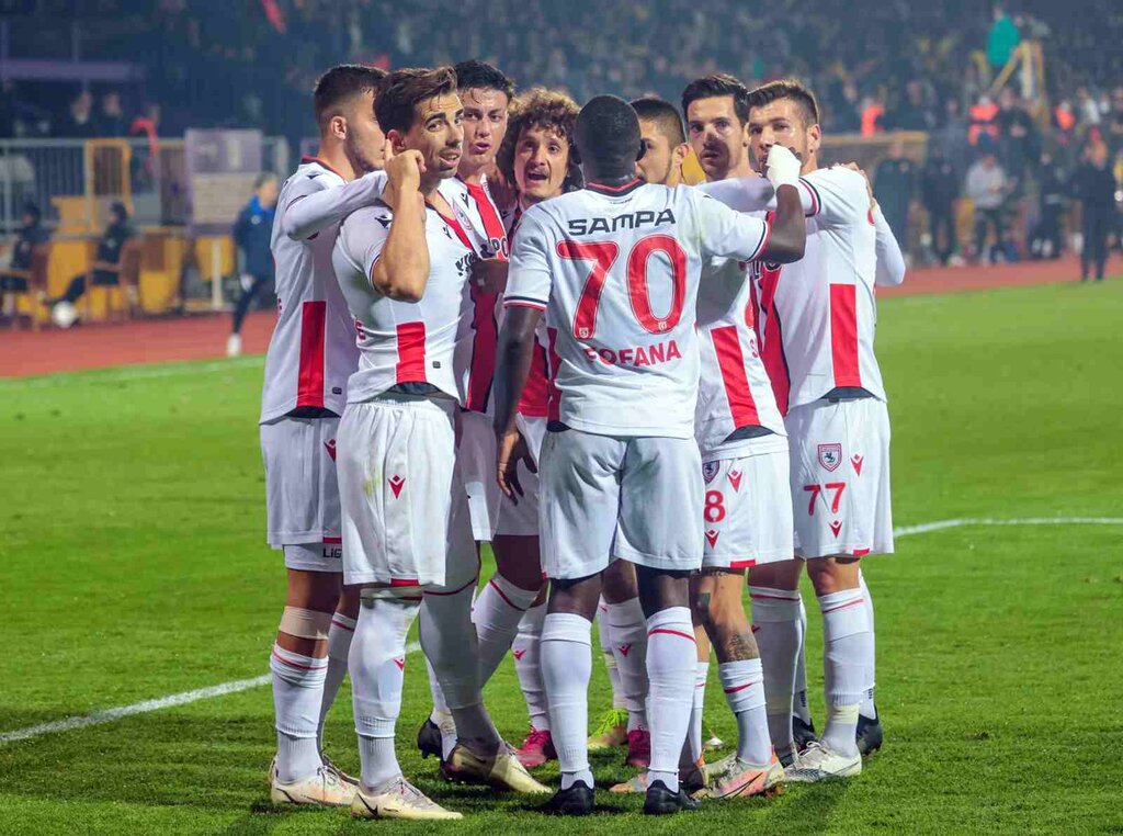 Eyüpspor: 2 - Samsunspor: 2 (Maç Sonucu)