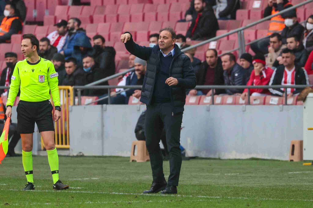 Fuat Çapa Transfer İçin Net Konuştu