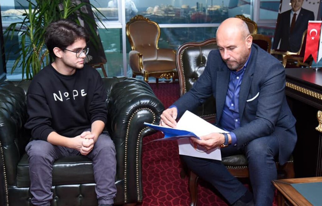 Tekkeköy'den Eğitim Projelerine Tam Destek