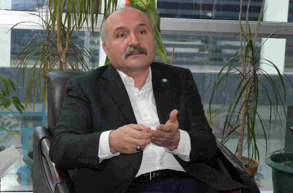 İYİ Partili Erhan Usta: Samsun Hep Kaybediyor