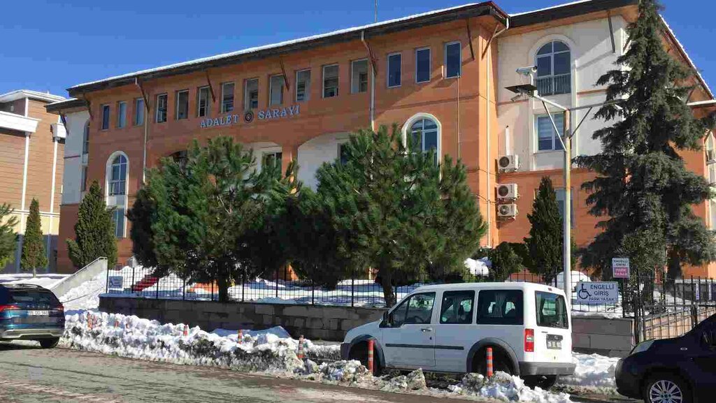 Eşini Bıçaklayan Koca Tutuklandı