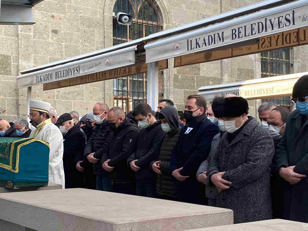 İYİ Partili Uğur Şahin'e Son Görev