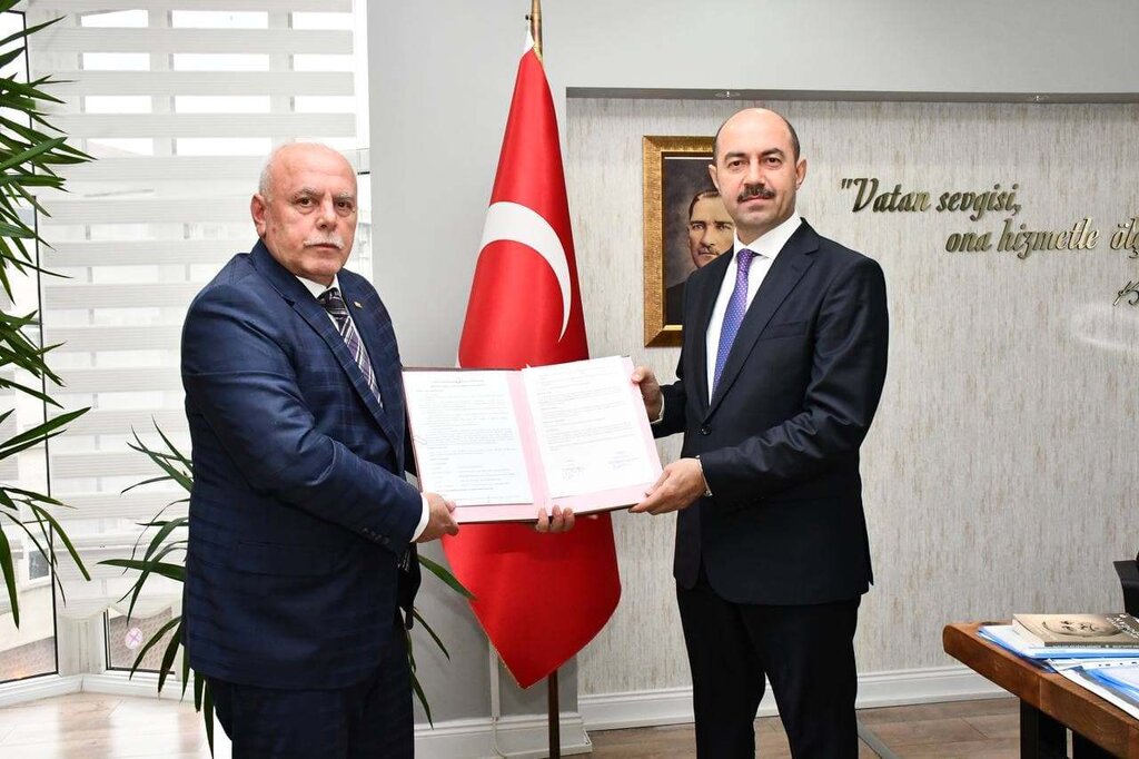 Terme Belediyesi'nde Memurun Yüzü Güldü