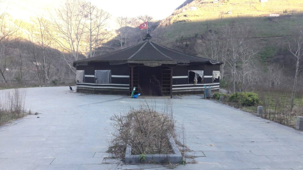 Ayvacık'ta Rezalet Görüntüler