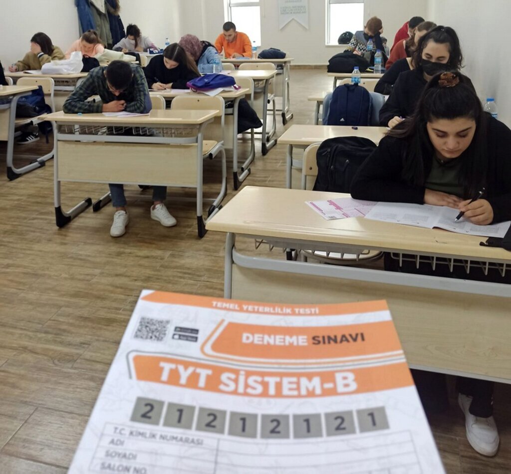 İLKEM'den YKS Eğitim Kampı