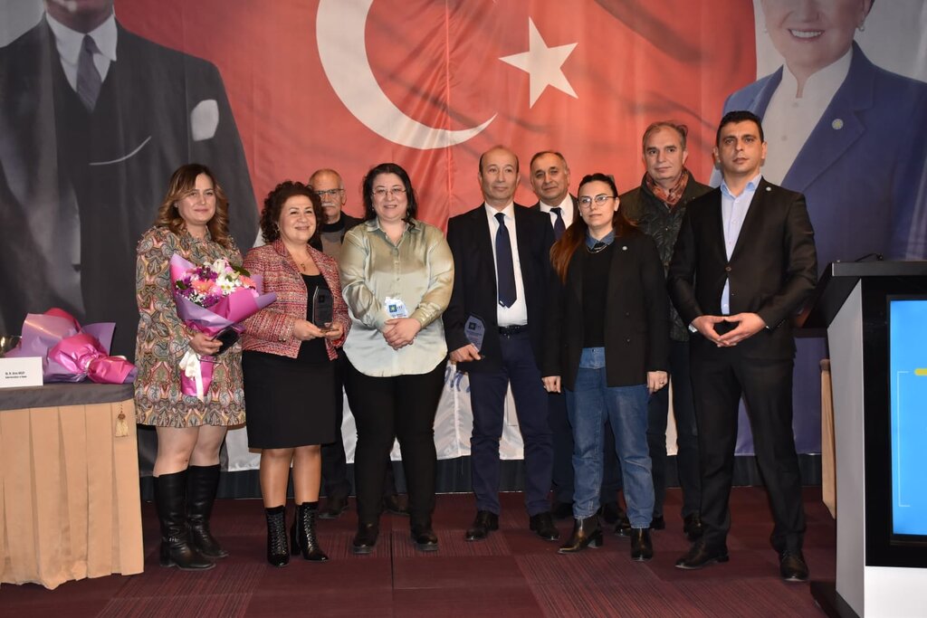 İYİ Parti'den Kadınlara Özel Konferans