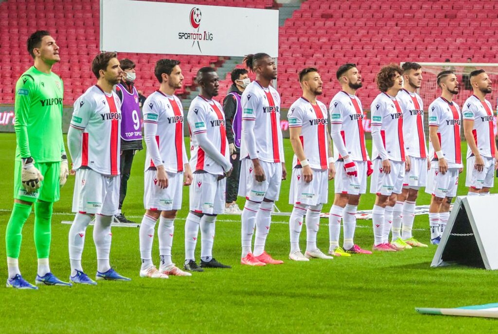 Savicevic Döndü Yeniler Kadroda