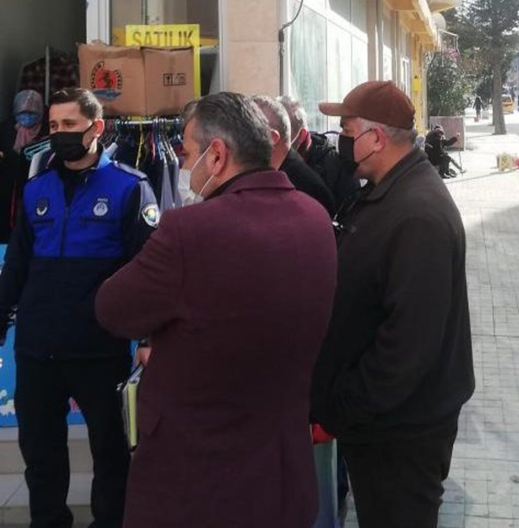 Yakakent’te Hayır Çarşısı Krizi