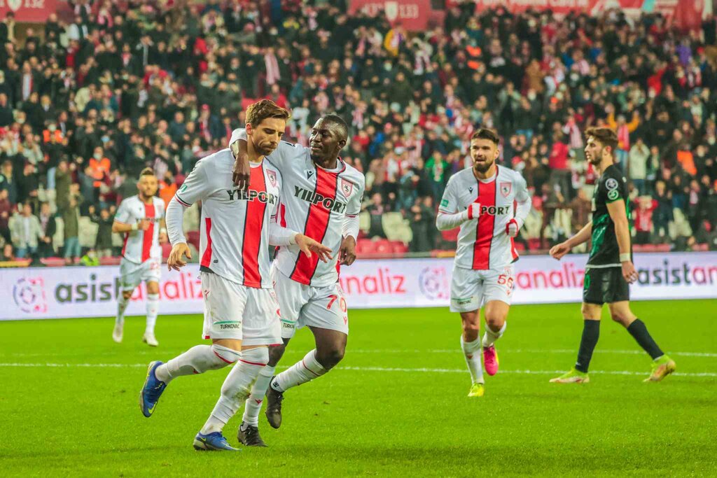 Samsunspor: 1 - Bursaspor: 1 (Maç Sonucu)