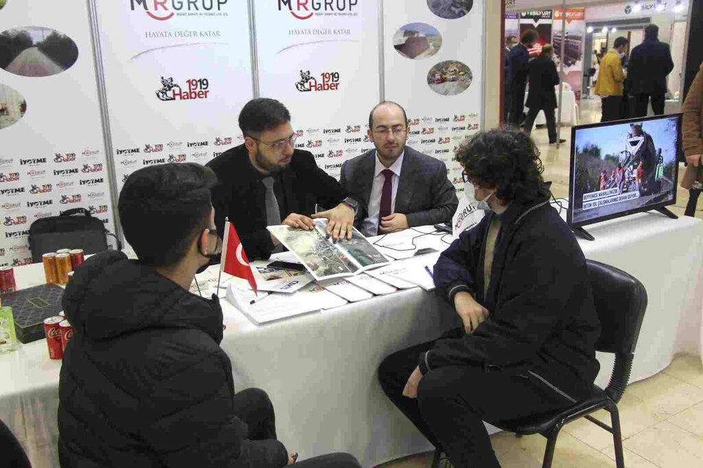 Orta Karadeniz Kariyer Fuarı’nda MCR Grup’a Yoğun İlgi