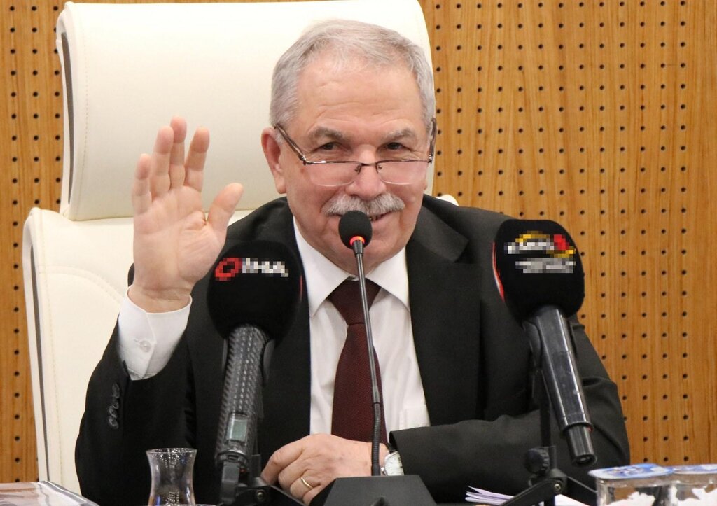 İBB'den İlkadım Belediyesi'ne 2 Otobüs