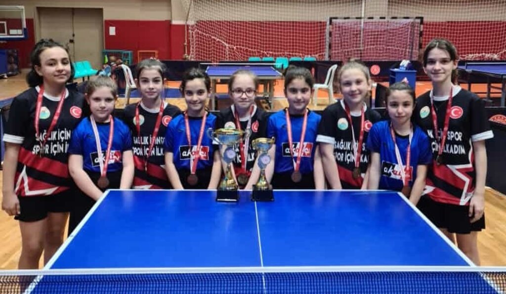 İlkadım’ın Madalya Avcısı Sporcuları